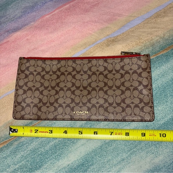 Coach red crossbody bag with matching insert pouch - Picture 13 of 16